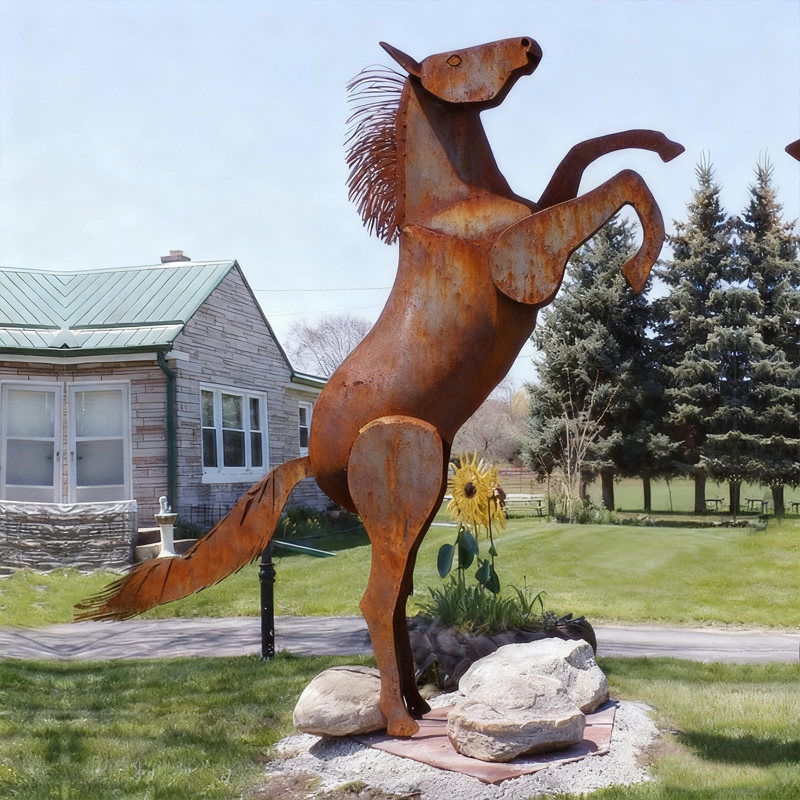 Corten Steel Sculpture: Oceľové umenie, ktoré vydrží viac ako 50 rokov